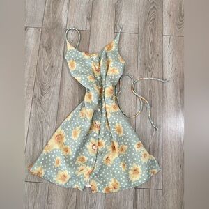 Vintage Y2K Andrea soft sage green and butter yellow floral dress